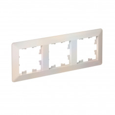 Рамка на 3 поста Systeme Electric AtlasDesign Air жемчуг &mdash; Multielectrika