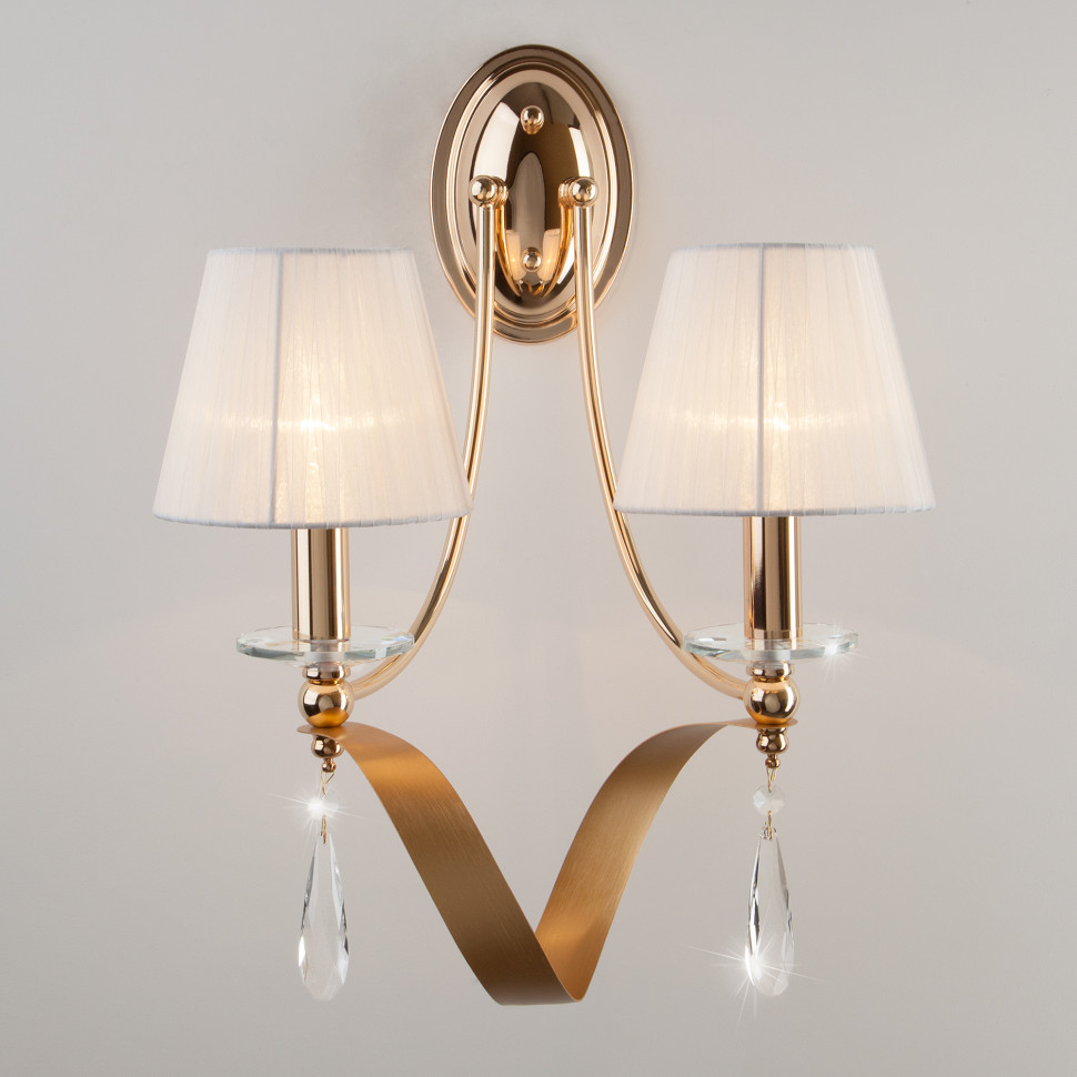 Классическое бра с абажурами 60063/2 золото фото 1 — Multielectrika