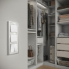 Рамка из металла на 3 поста Baguette белый/серебро W0032850 фото 4 &mdash; Multielectrika