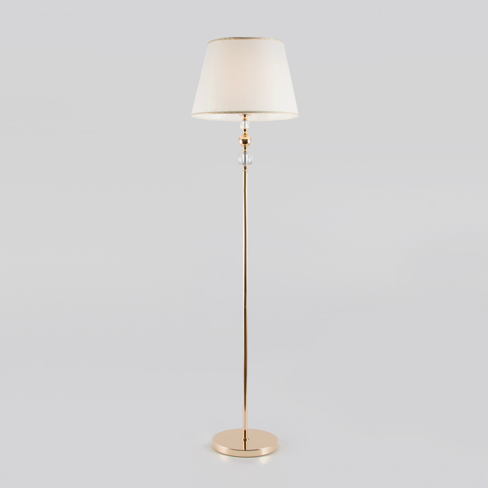 Классический торшер с абажуром 01072/1 золото фото 1 — Multielectrika