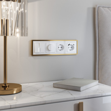 W0042853/ Рамка на 4 поста Baguette (белый/золотистая латунь) W0042853 &mdash; Multielectrika