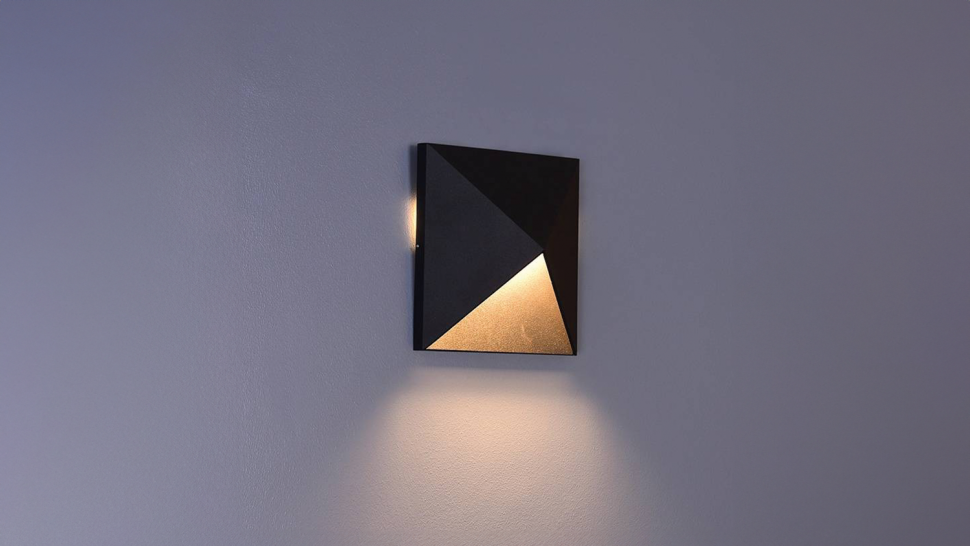 LED светильник настенный LW-A0039A-BL-WW Черный 9Вт 3000 К фото 1 &mdash; Multielectrika