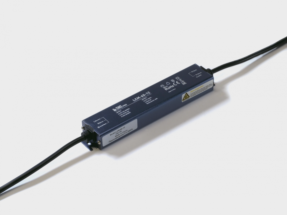 Блок питания сверхтонкий черный, 60Вт, 12В, IP67, LCM-60-12 фото 1 — Multielectrika