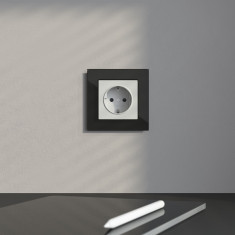 Розетка с заземлением, безвинтовой зажим (белая) W1171301 &mdash; Multielectrika