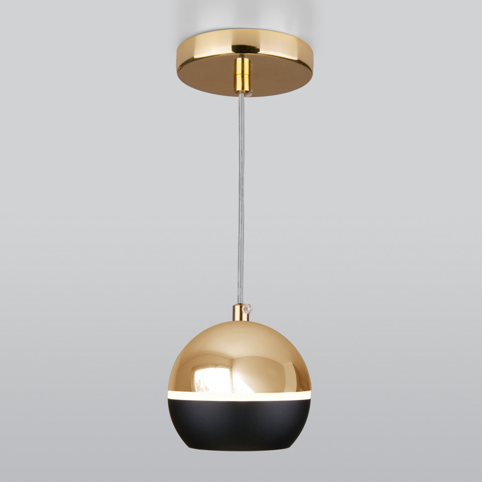 Подвесной светодиодный светильник DLS023 9W 4200K белый фото 1 — Multielectrika