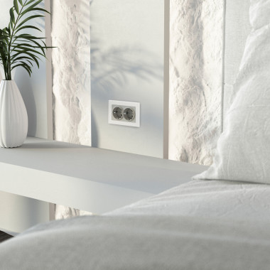 Розетка двойная с заземлением (дымчатый) W1272004 &mdash; Multielectrika