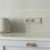 Рамка из поликарбоната на 3 поста Snabb слоновая кость/золото W0031932 фото 2 &mdash; Multielectrika