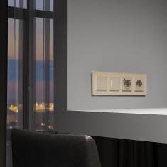 Сенсорный выключатель одноклавишный с подсветкой (шампань) W4512011 &mdash; Multielectrika