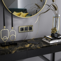 Рамка на 3 поста (золото/черный) WL77-Frame-03 &mdash; Multielectrika