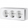Розетка тройная с заземлением и шторками Gallant белая W5073101