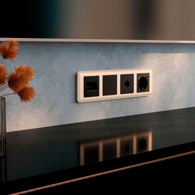 Рамка из поликарбоната на 4 поста Stream шампань W0042111 — Multielectrika