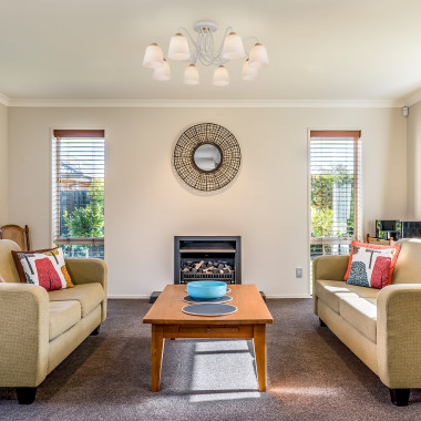 Люстра с плафонами из матового стекла 70062/8 белый — Multielectrika