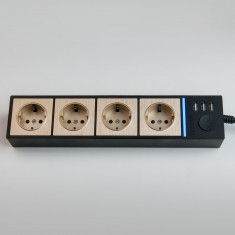 Розеточный блок 4-х местный + 3 USB черный/шампань рифленый W6514944 &mdash; Multielectrika