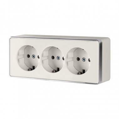 Розетка тройная с заземлением и шторками Gallant слоновая кость W5073103 &mdash; Multielectrika