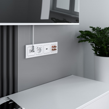 Рамка из поликарбоната на 4 поста Stark белый W0041801 — Multielectrika