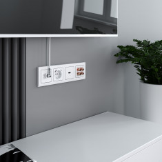 Рамка из поликарбоната на 4 поста Stark белый W0041801 &mdash; Multielectrika