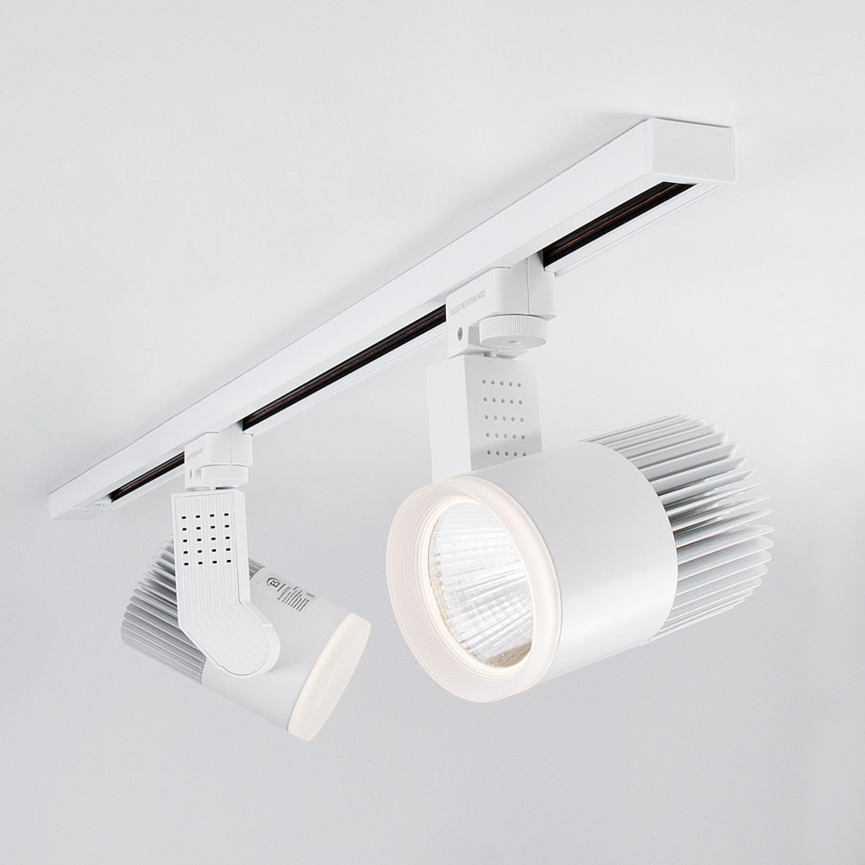 Трековый светодиодный светильник для однофазного шинопровода Accord 30W белый 4200K (1 шт.) LTB20 фото 1 — Multielectrika