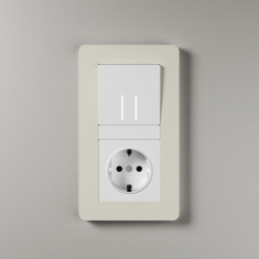 Розетка с заземлением (белая) W1171001 &mdash; Multielectrika