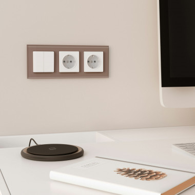 Рамка из стекла на 3 поста Favorit латте W0031142 — Multielectrika