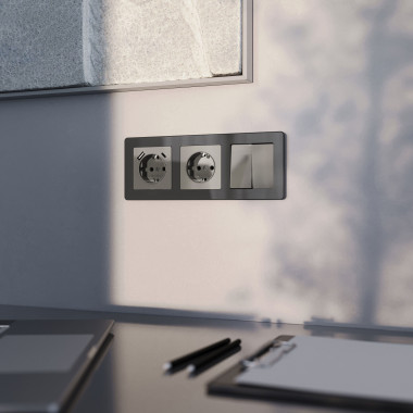 Розетка с заземлением (графит акрил) W1171044 — Multielectrika