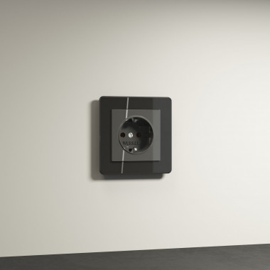 Розетка с заземлением (графит акрил) W1171044 &mdash; Multielectrika