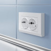 Розетка двойная с заземлением (белый) W1172001 фото 2 &mdash; Multielectrika