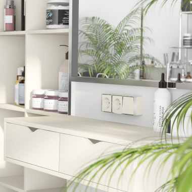 Розетка с заземлением Gallant слоновая кость W5071003 — Multielectrika