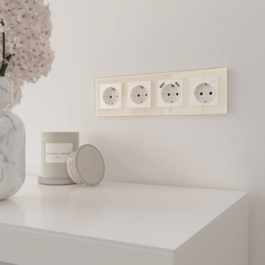 Рамка из стекла на 4 поста Favorit молочный W0041141 &mdash; Multielectrika