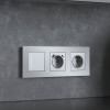 Рамка из поликарбоната на 3 поста Slab серебро софт W0032965 фото 2 &mdash; Multielectrika