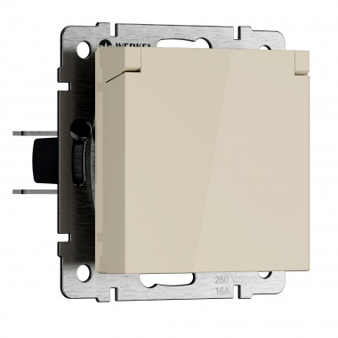 Розетка влагозащ. с зазем. с защит. крышкой и шторками N (слоновая кость) W1171203 — Multielectrika
