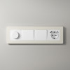 Рамка из поликарбоната на 4 поста Split айвори/белый, soft-touch W0043066 фото 5 &mdash; Multielectrika