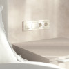 Рамка из поликарбоната на 4 поста Split айвори/белый, soft-touch W0043066 фото 4 &mdash; Multielectrika
