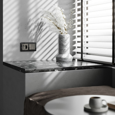 Выключатель одноклавишный с подсветкой (графит акрил) W1110144 &mdash; Multielectrika