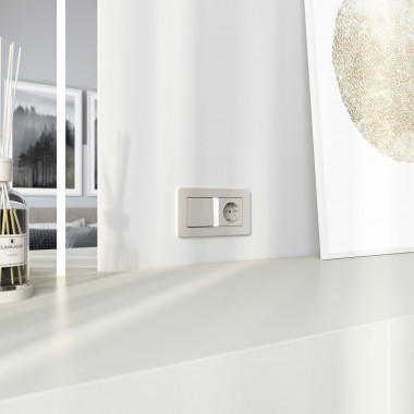 Выключатель одноклавишный проходной с подсветкой (дымчатый) W1212104 — Multielectrika