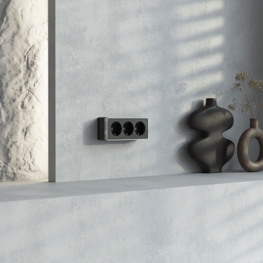 Розетка тройная с заземлением и шторками Gallant черный с серебром W5073134 &mdash; Multielectrika