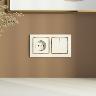 Рамка из поликарбоната на 2 поста Snabb слоновая кость/золото W0021932 &mdash; Multielectrika